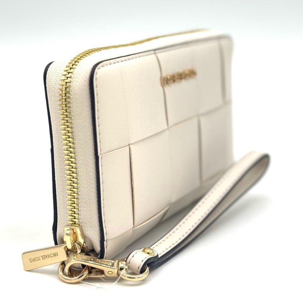 Michael Kors Jet Set Travel Large Flat MF Phone Case Wallet Light Cream - Picture 5 of 9